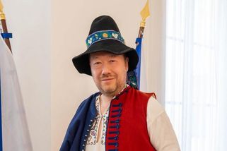 Naštvaný Babiš a Okamura jako pětkař před tabulí....